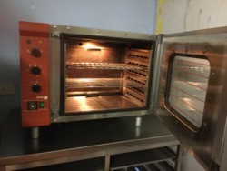 Combi oven  