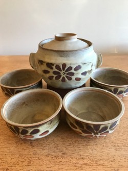 Casserole Dish + Bowls 