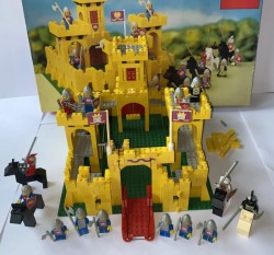 Wanted Lego and vintage toys for cash 