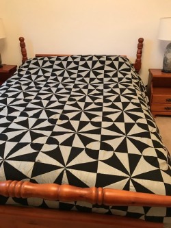 Vintage Hand made Quilt plus matching cushion 