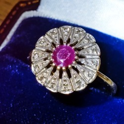 Beautiful Vintage Ruby and Diamond Ring  