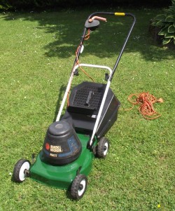 Black and Decker lawnmower for sale 