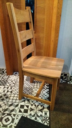 Solid set of 6 wooden dining chairs  