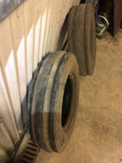 7.50 16 tyres 