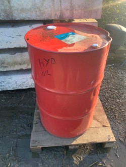 Barrel of hydraulic oil 