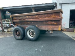 Dump trailer 