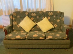 3 piece suite couch 
