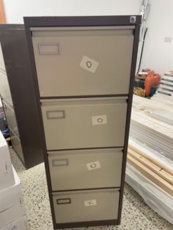X2 4 drawer filing cabinets 