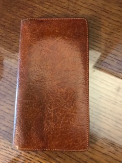 Pre-loved leather wallet 