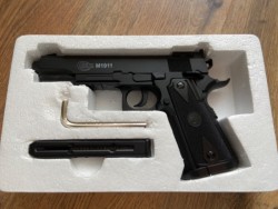 Airsoft BB Pistol Colt M1911 
