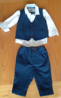 Complete Baby Boy Suit/Outfit (9-12months) 