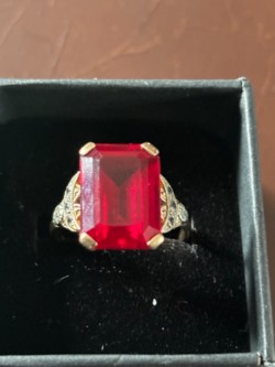 9 Karat Gold Superb Ruby and Diamond Ring 