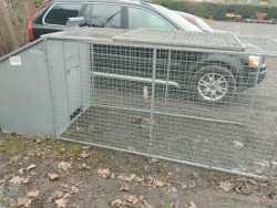 Rabbit/Dog Cage and Feeding Unit 