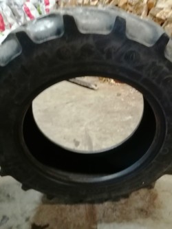 Tractor Tyre 