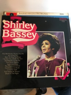 Shirley Bassey - Vinyl LP 