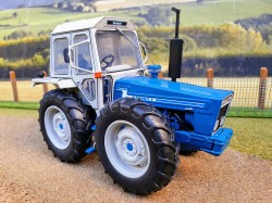 Universal Hobbies Ford County 1174 